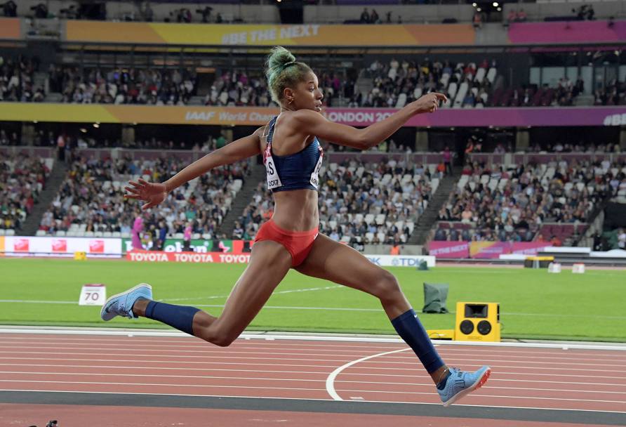 Una sequenza di immagini che rendono l’idea della complessit comportate dal salto triplo. In azione, in fase di rincorsa, la venezuelana Yulimar Rojas, vincitrice della medaglia d’oro ai Mondiali in svolgimento a Londra (Reuters)
